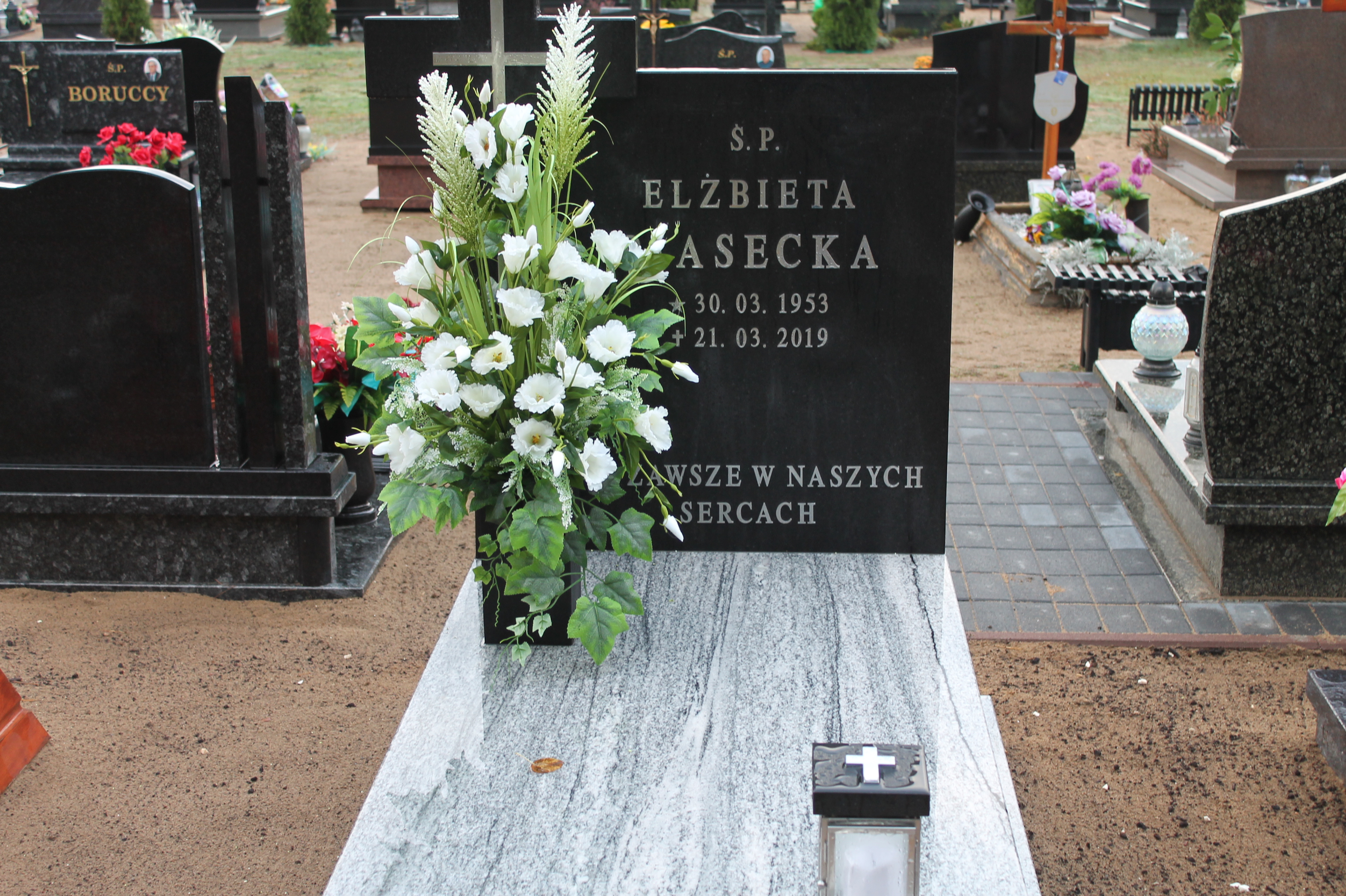 Elżbieta Piasecka 1953 Krzyż Wielkopolski - Grobonet - Wyszukiwarka osób pochowanych