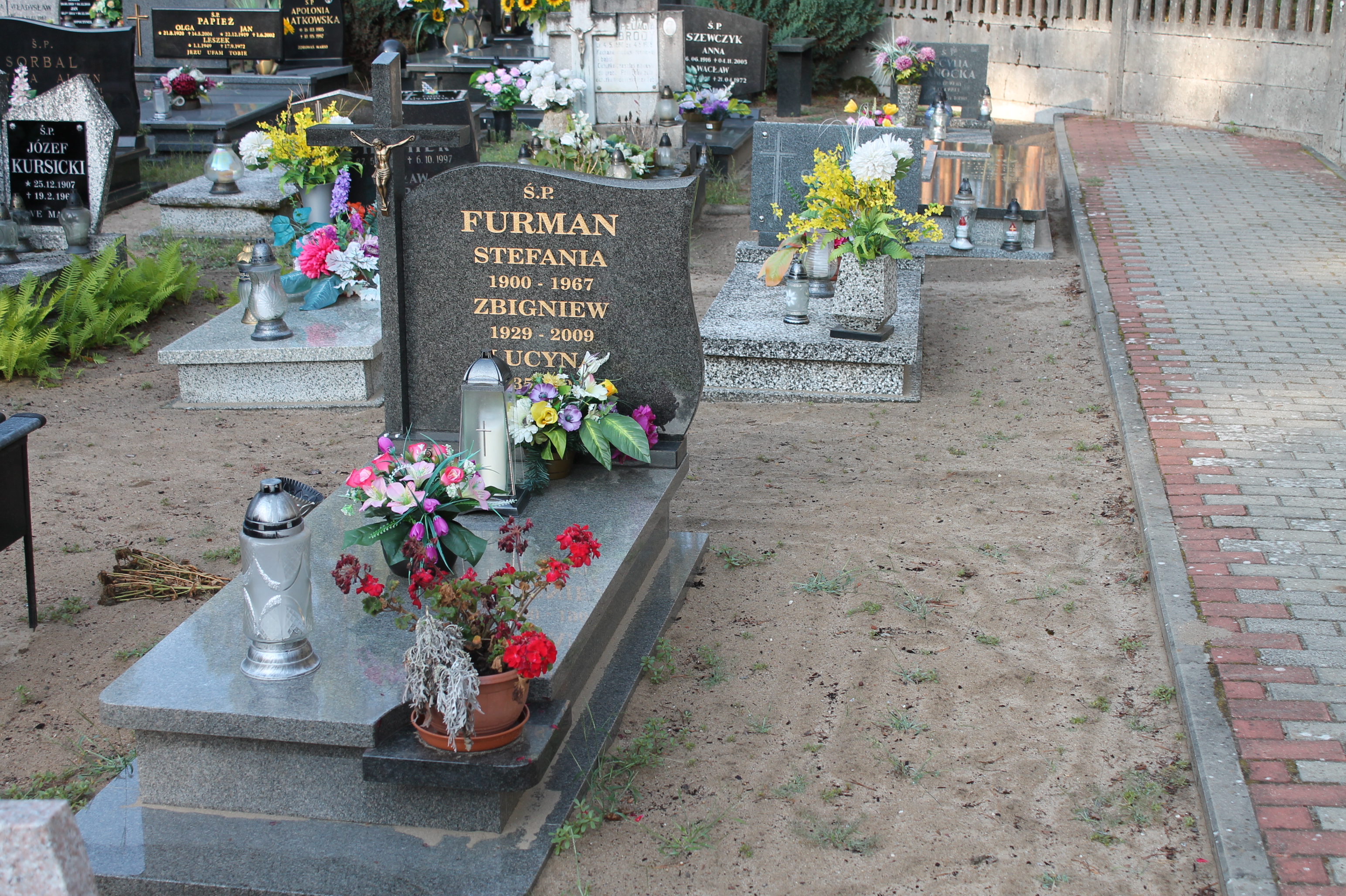 Zbigniew Furman 1929 Krzyż Wielkopolski - Grobonet - Wyszukiwarka osób pochowanych